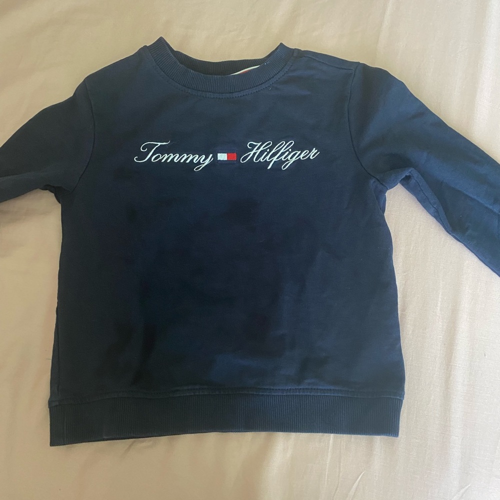 Tommy Hilfiger sweat shirt